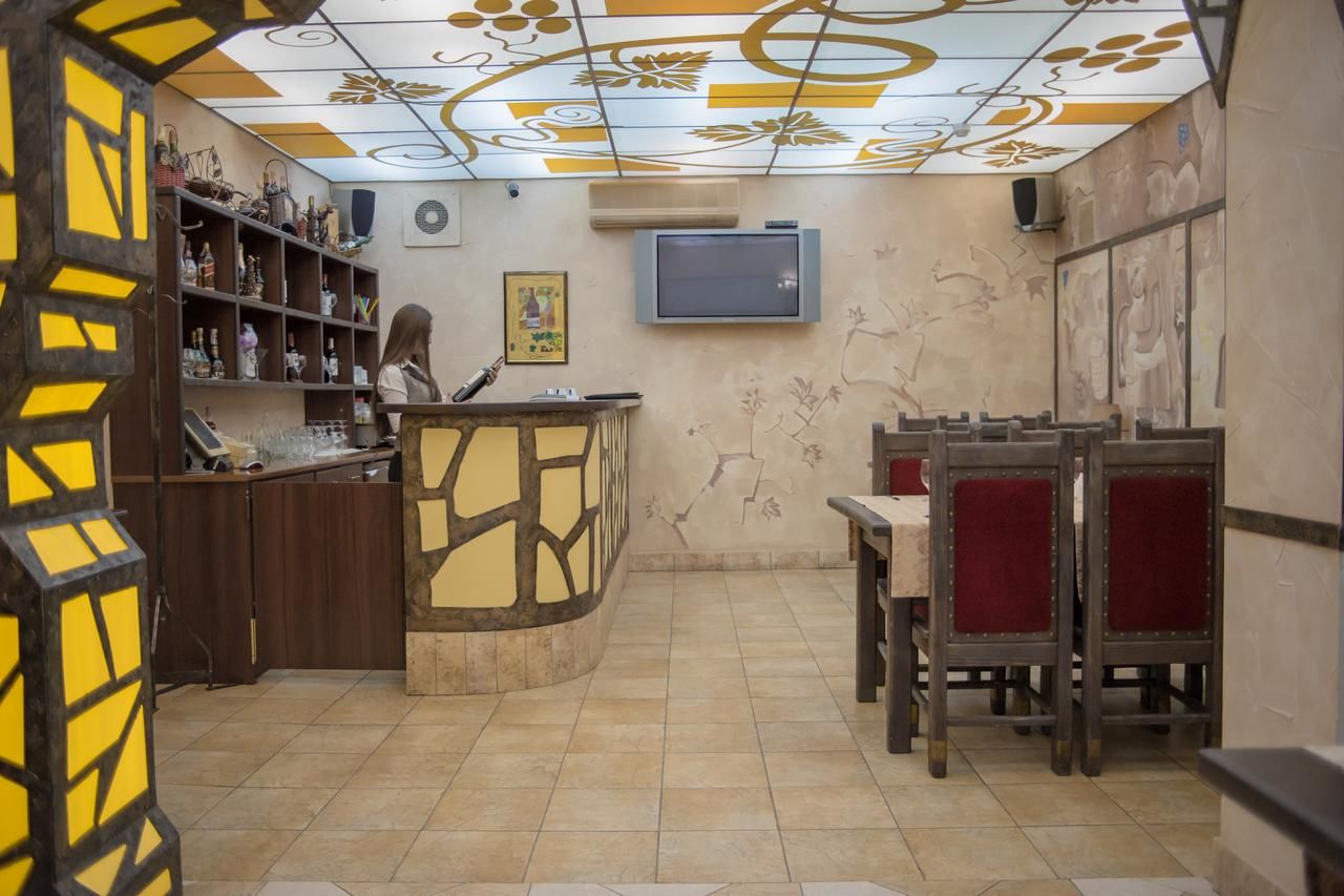 Отель Отельный комплекс Бахус Ужгород-17