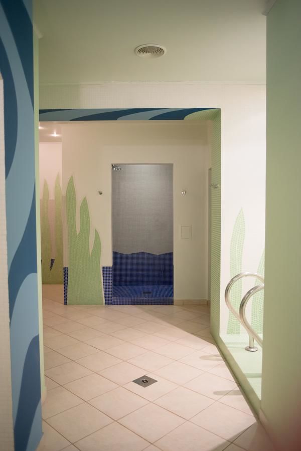 Отель Отельный комплекс Бахус Ужгород