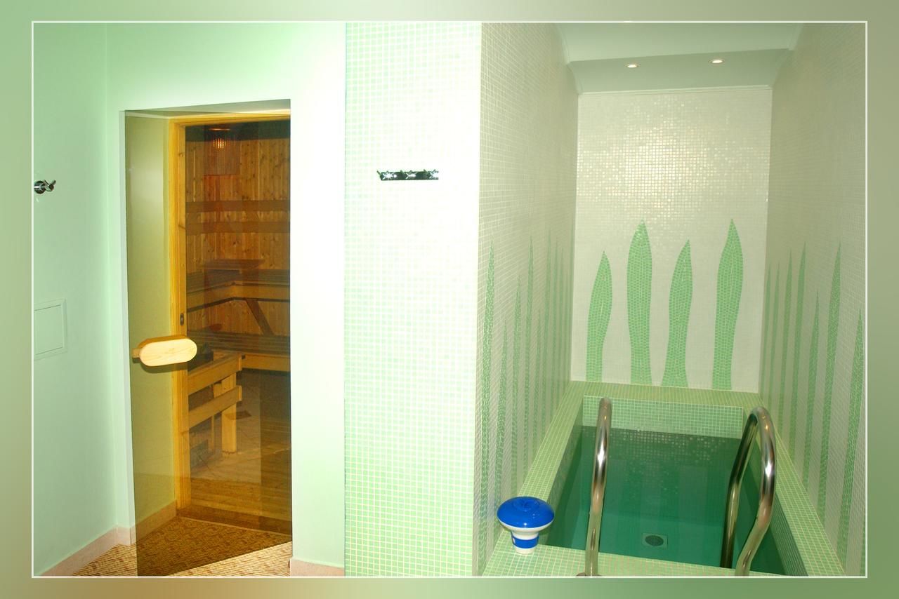 Отель Отельный комплекс Бахус Ужгород-22