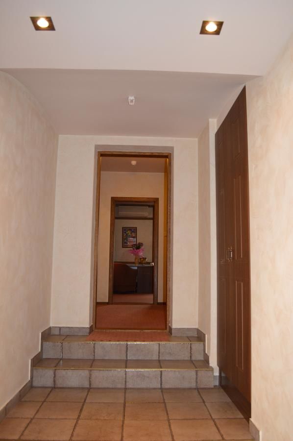 Отель Отельный комплекс Бахус Ужгород