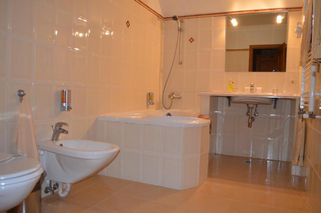 Отель Отельный комплекс Бахус Ужгород-53