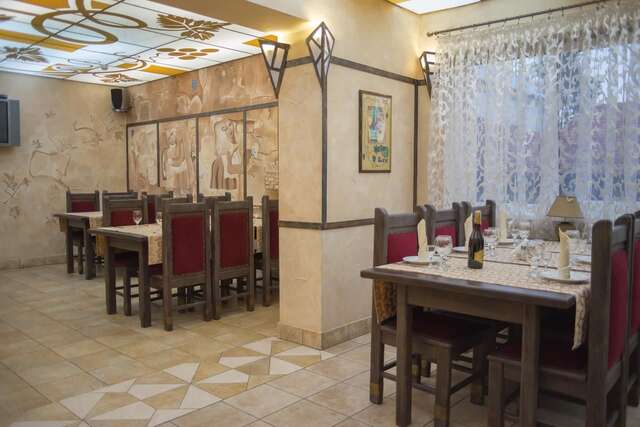 Отель Отельный комплекс Бахус Ужгород-15