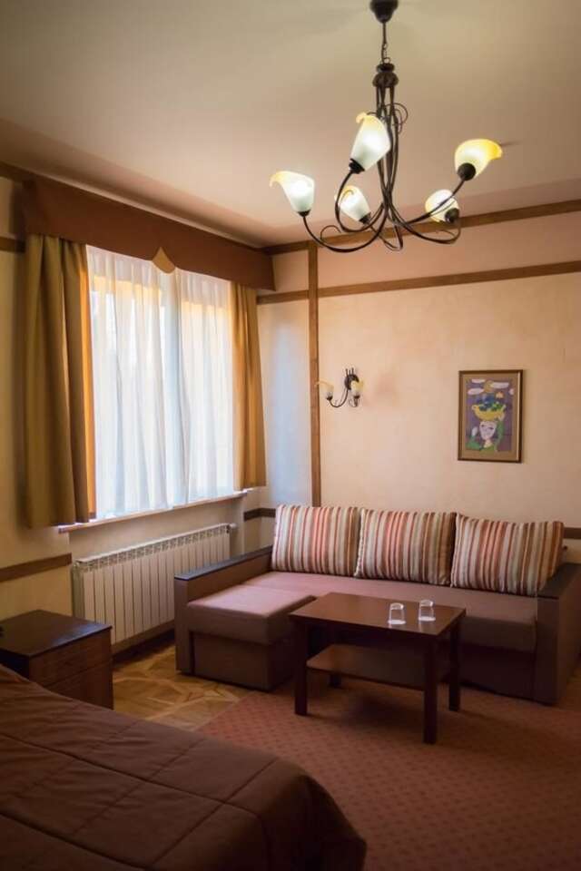 Отель Отельный комплекс Бахус Ужгород-30