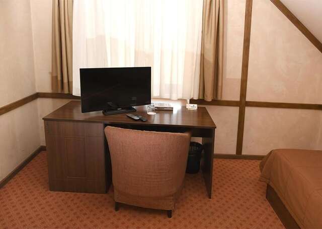 Отель Отельный комплекс Бахус Ужгород-48